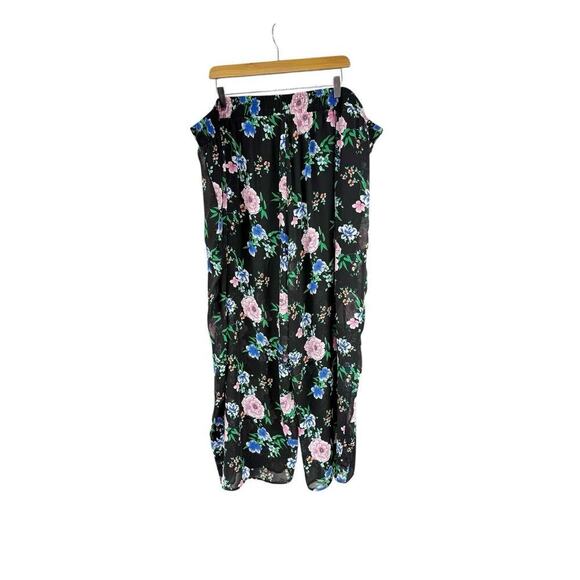 Torrid Black Floral Chiffon Pull On Pants Or Swim Cover Womens Plus Size 5 / 5XL - Picture 2 of 9